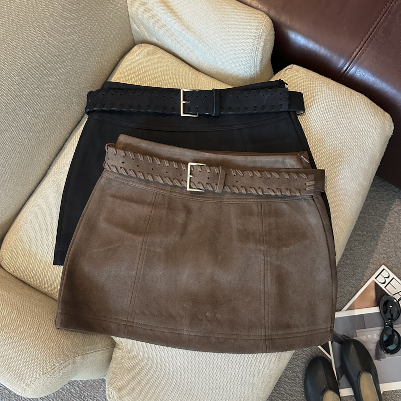 Retro Suede A-Line Mini Skirt for Women 2026 Autumn Winter High Waist Anti-Exposure Bodycon Short Skirt with Belt - Image 3