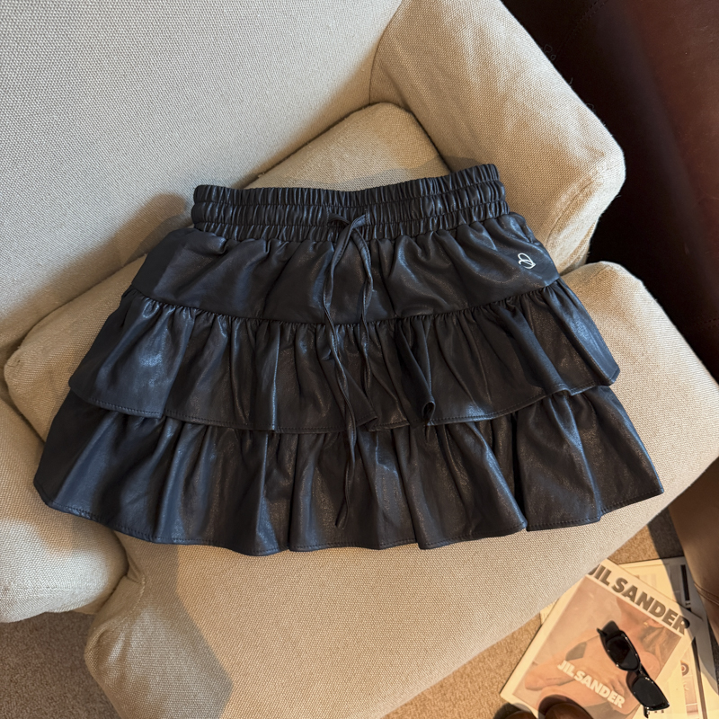 Sweet High Waist Lace-Up Heart Embroidered PU Leather Ruffle Tiered Mini Skirt for Women 2026 Fall Winter - Image 4