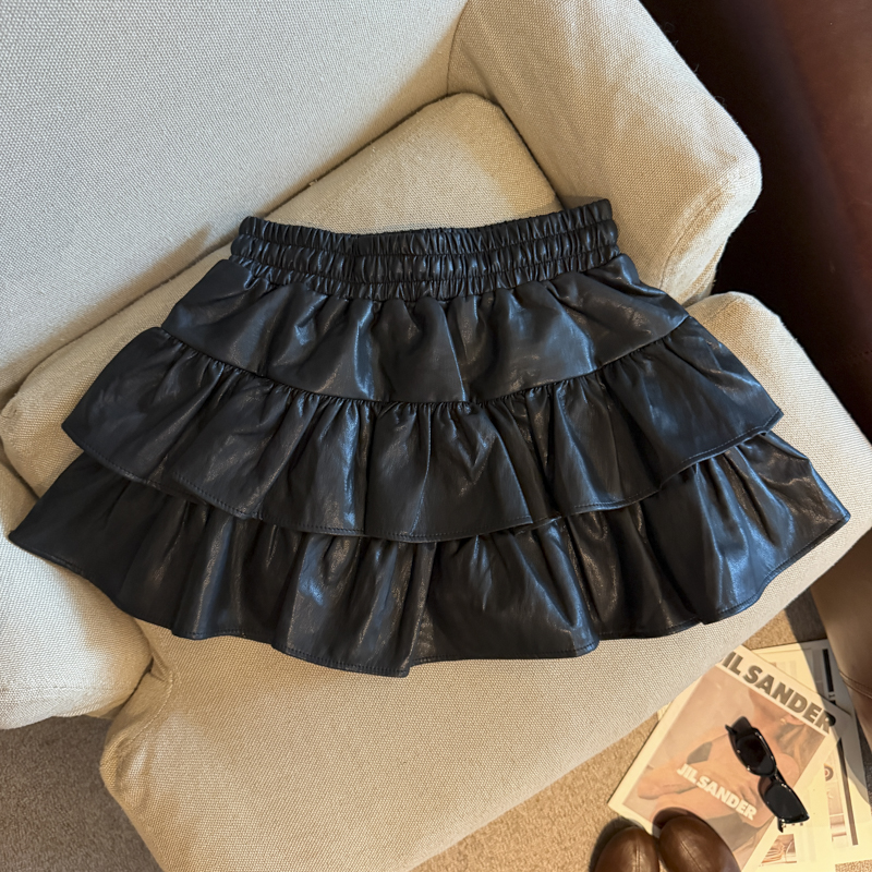 Sweet High Waist Lace-Up Heart Embroidered PU Leather Ruffle Tiered Mini Skirt for Women 2026 Fall Winter - Image 5